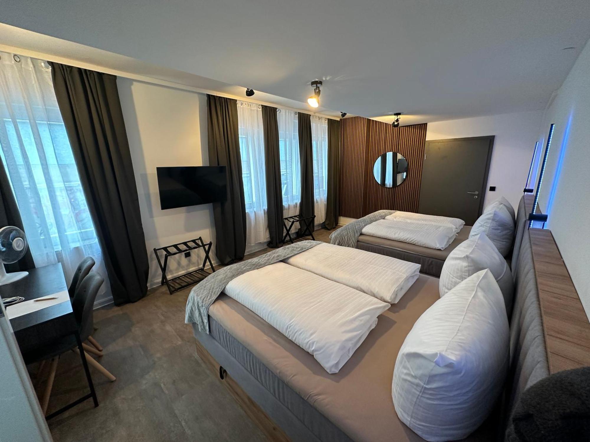 Hotel Emilia Wurtzbourg Extérieur photo